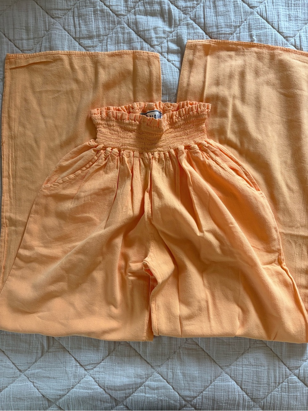 Seaspice Resort Wear Women's Peach Smocked-Waist Wide-Leg Pants Medium